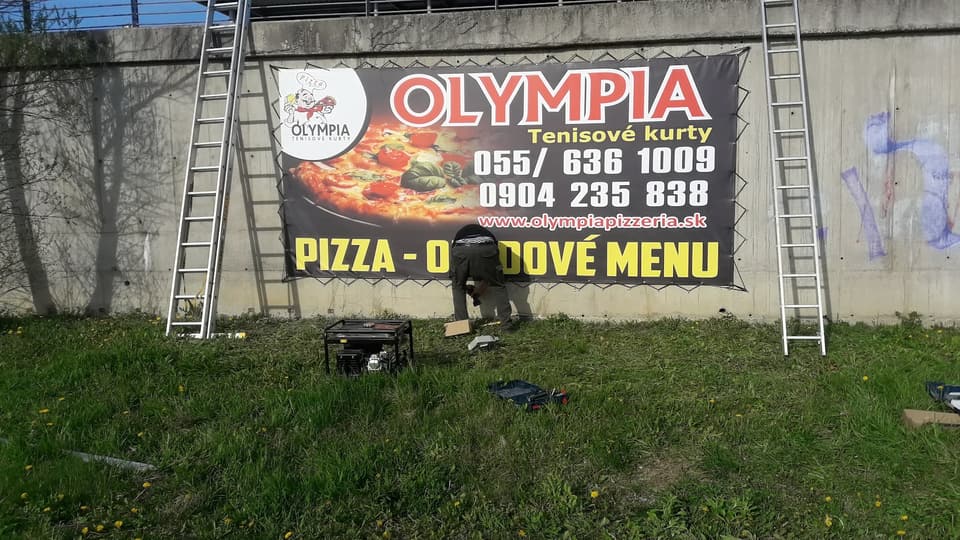 Veľkoformátová tlač – banner alebo tabuľa – realizácia ReFABRIKA