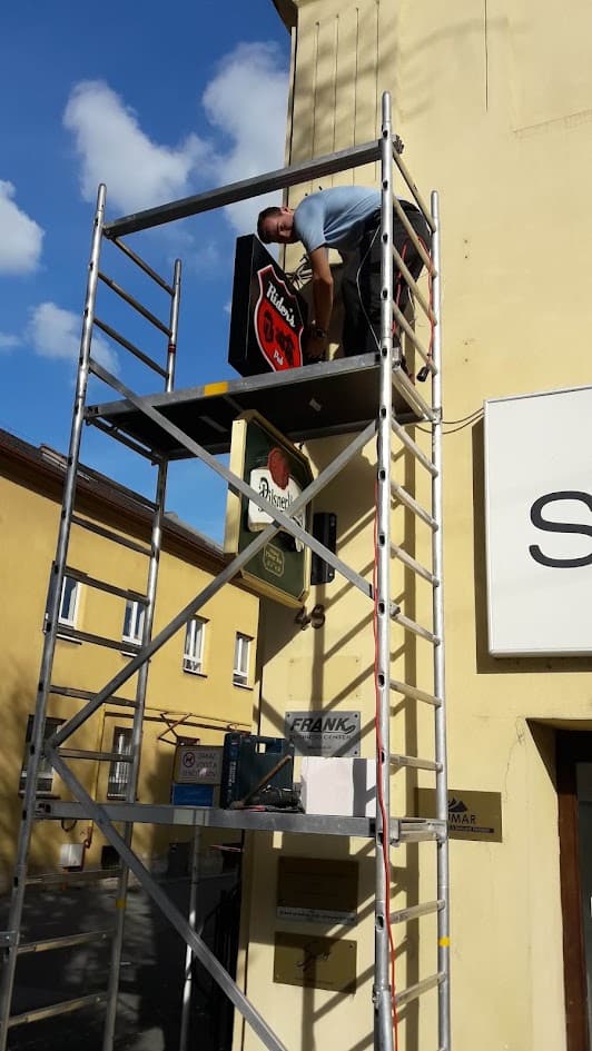 Veľkoformátová tlač – banner alebo tabuľa – realizácia ReFABRIKA