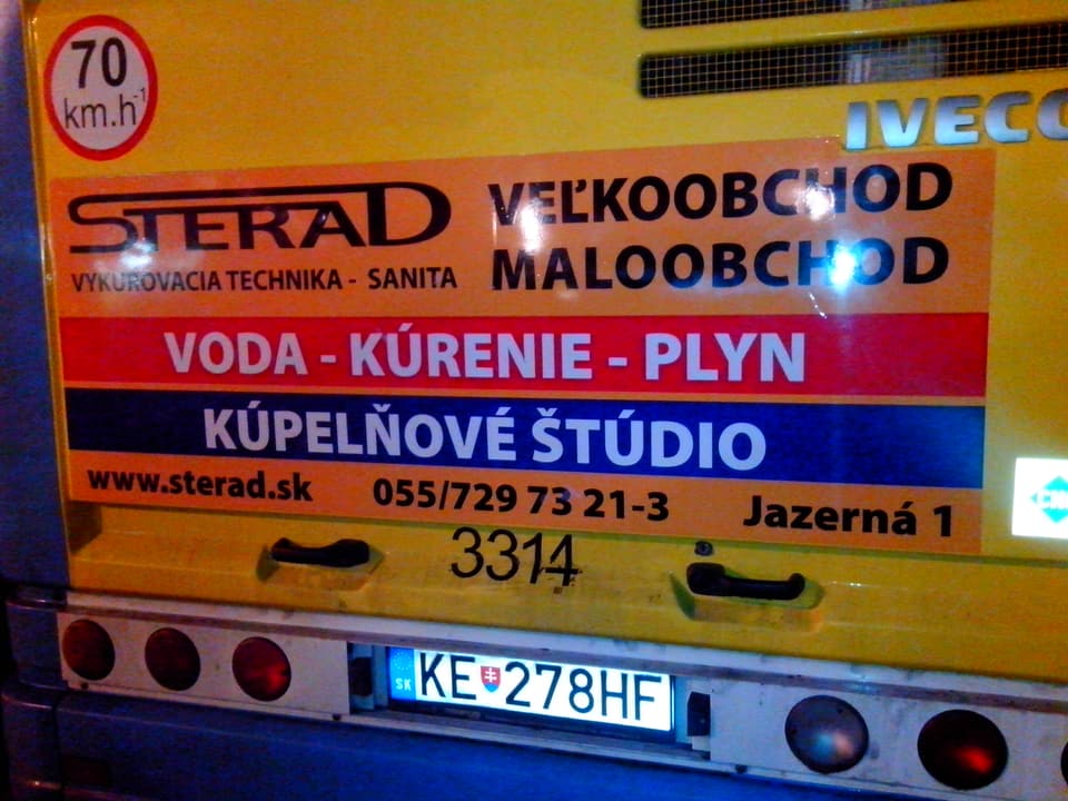 Polep vozidla – realizácia ReFABRIKA