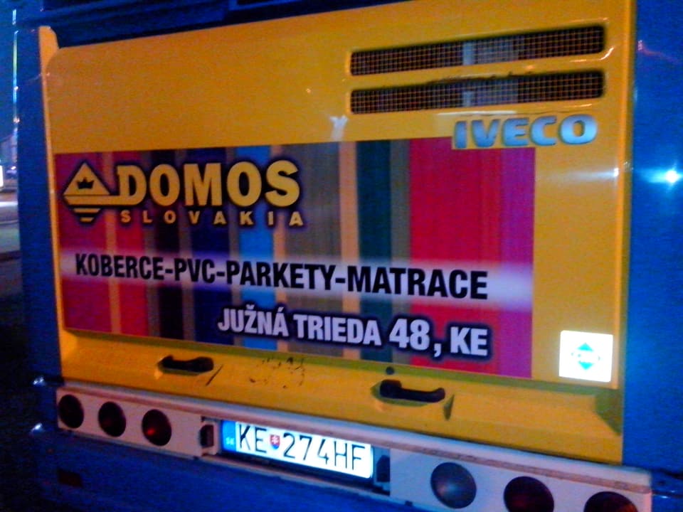 Polep vozidla – realizácia ReFABRIKA