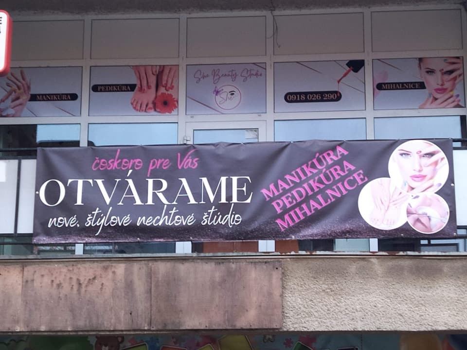Veľkoformátová tlač – banner alebo tabuľa – realizácia ReFABRIKA