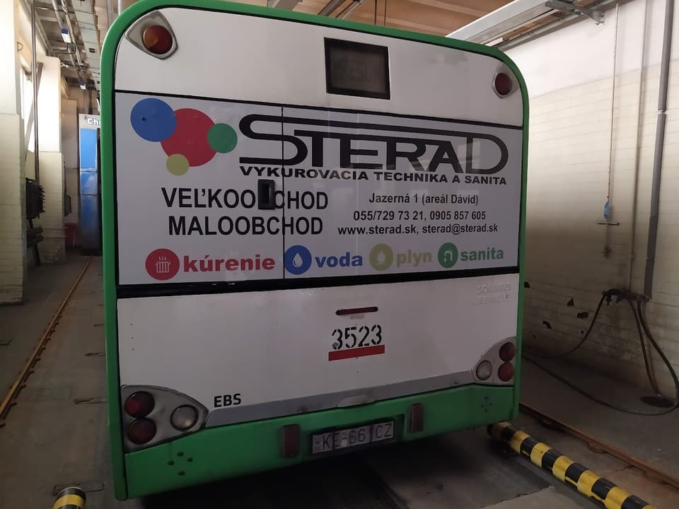 Polep vozidla – realizácia ReFABRIKA