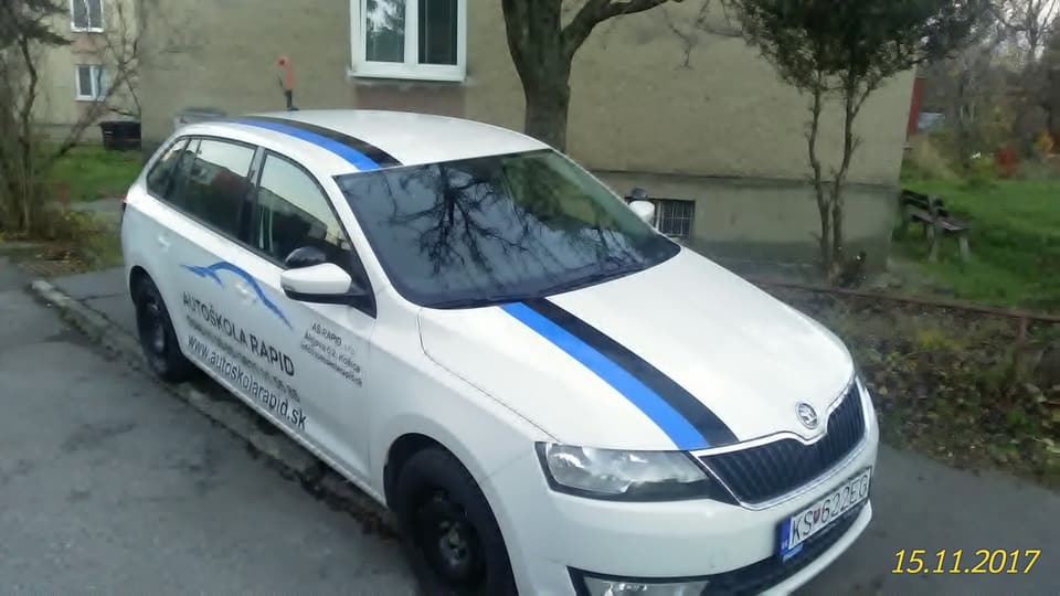 Polep vozidla – realizácia ReFABRIKA