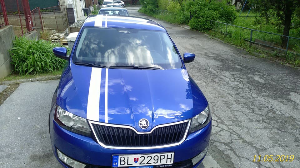 Polep vozidla – realizácia ReFABRIKA